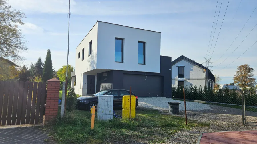 Realizacja: Kraków, ul.Żaglowa — zdjęcie 1